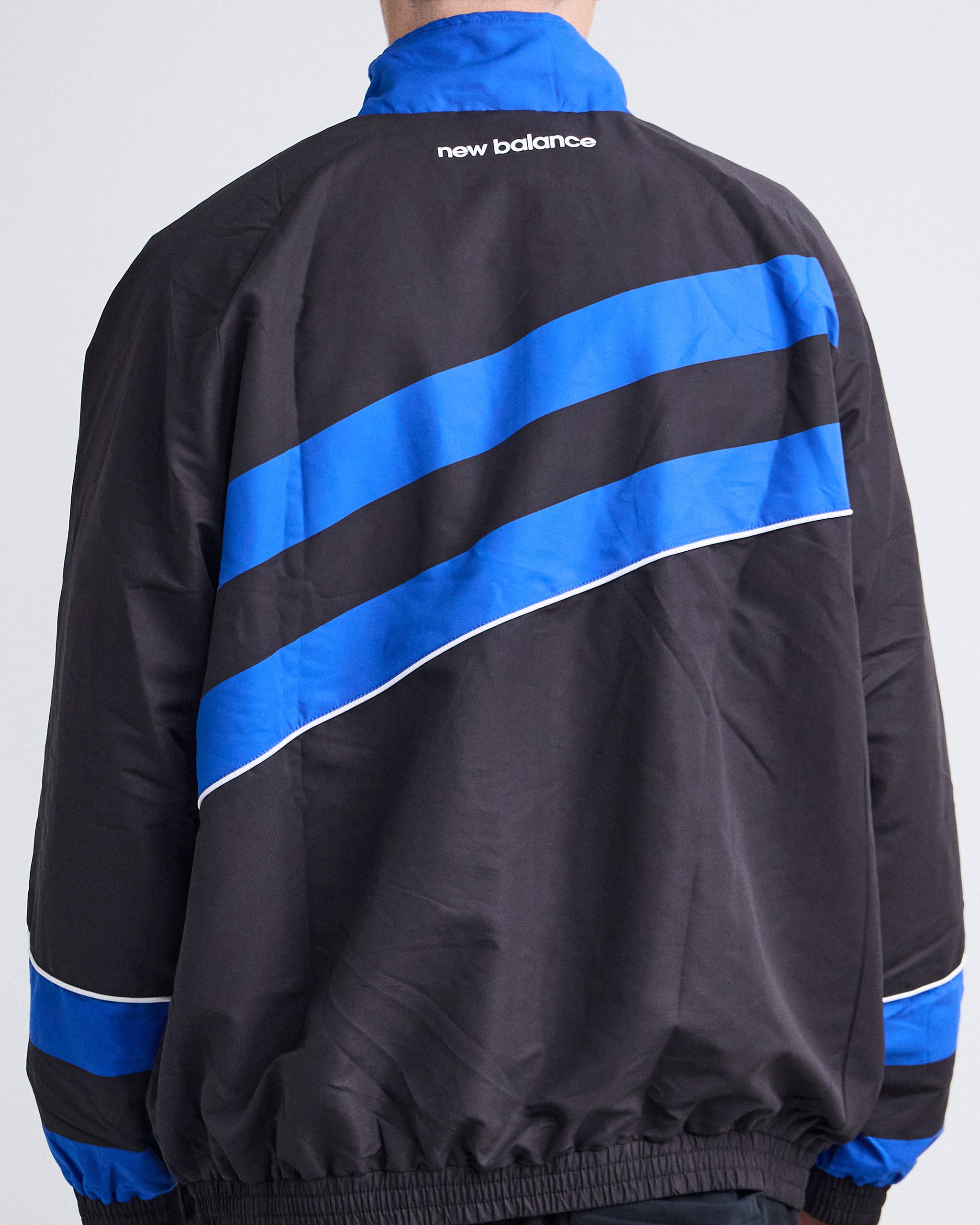 25/26 Unisex Cross Retro Jacket