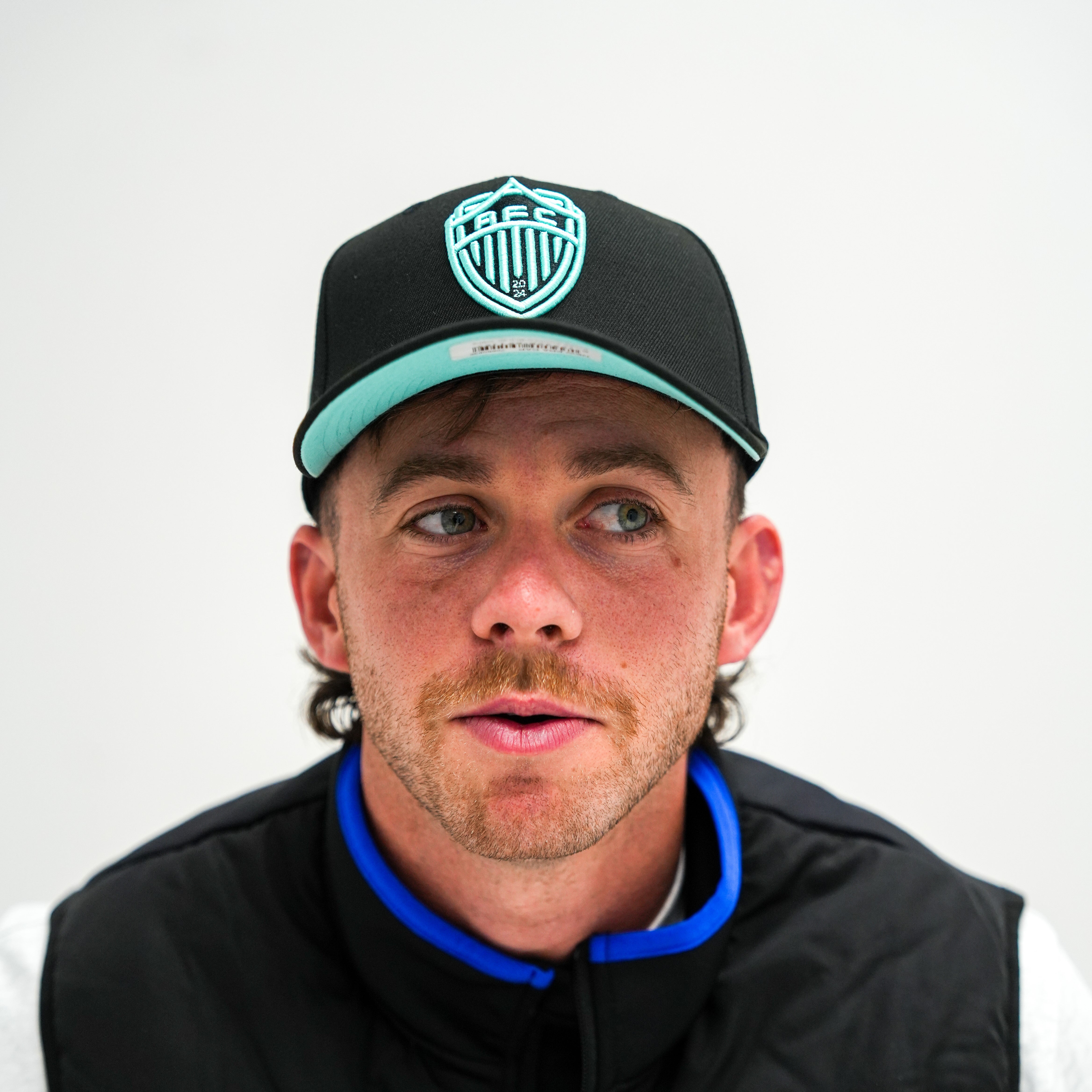 Auckland FC x New Era 9Seventy Stretch Black/Blue Tint