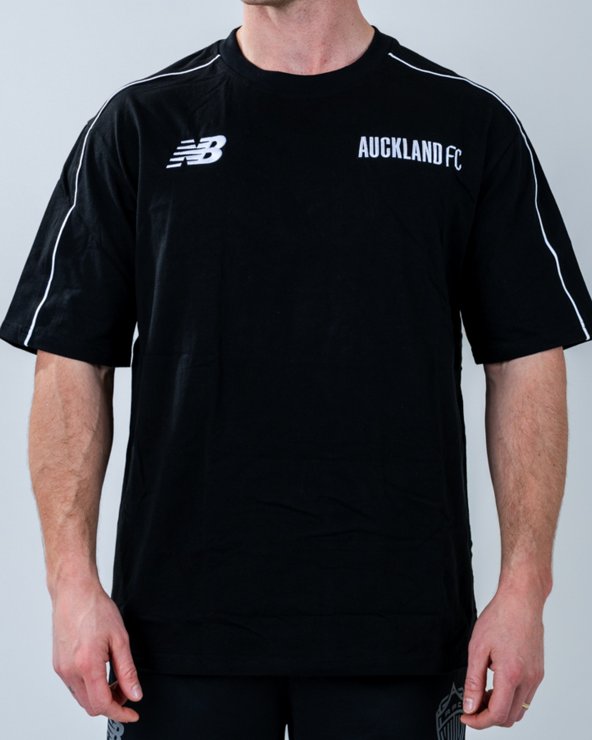 26/27 AFC OVERSIZED TEE - BLACK - UNISEX
